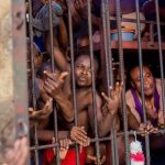 RDC : Surpopulation à Makala, Guillaume Ngefa envisage de transférer certains détenus au Service national