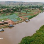 Kongo Central : Judith Suminwa lance le transport moderne de marchandises sur la rivière Inkisi